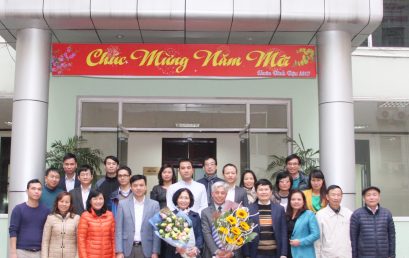 Gặp mặt chia tay PGS.TS Nguyễn Thế Hiện – Giảng viên cao cấp Khoa Vật lý kỹ thuật và Công nghệ nano nghỉ hưu