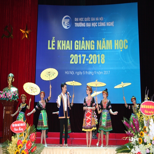 Trường Đại học Công nghệ khai giảng năm học 2017-2018