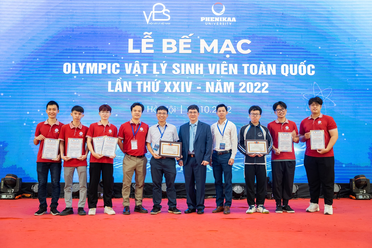 Olympic Vật lý sinh viên toàn quốc lần thứ XXIV: Đội tuyển Trường Đại học Công nghệ đạt giải Nhất toàn đoàn năm 2022