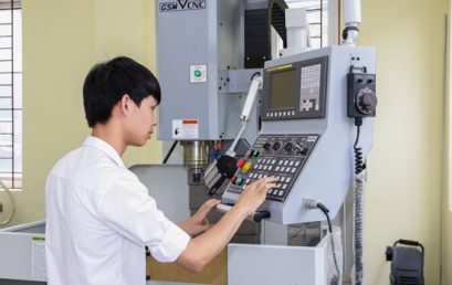 Sức hút và triển vọng lớn của ngành Công nghệ Kỹ thuật Cơ điện tử tại UET