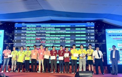 Sinh viên Trường ĐH Công nghệ đạt Cúp Vàng Kỳ thi Olympic Tin học Sinh viên Việt Nam lần thứ 32 và giải Nhất Lập trình sinh viên quốc tế ICPC Asia Hue City