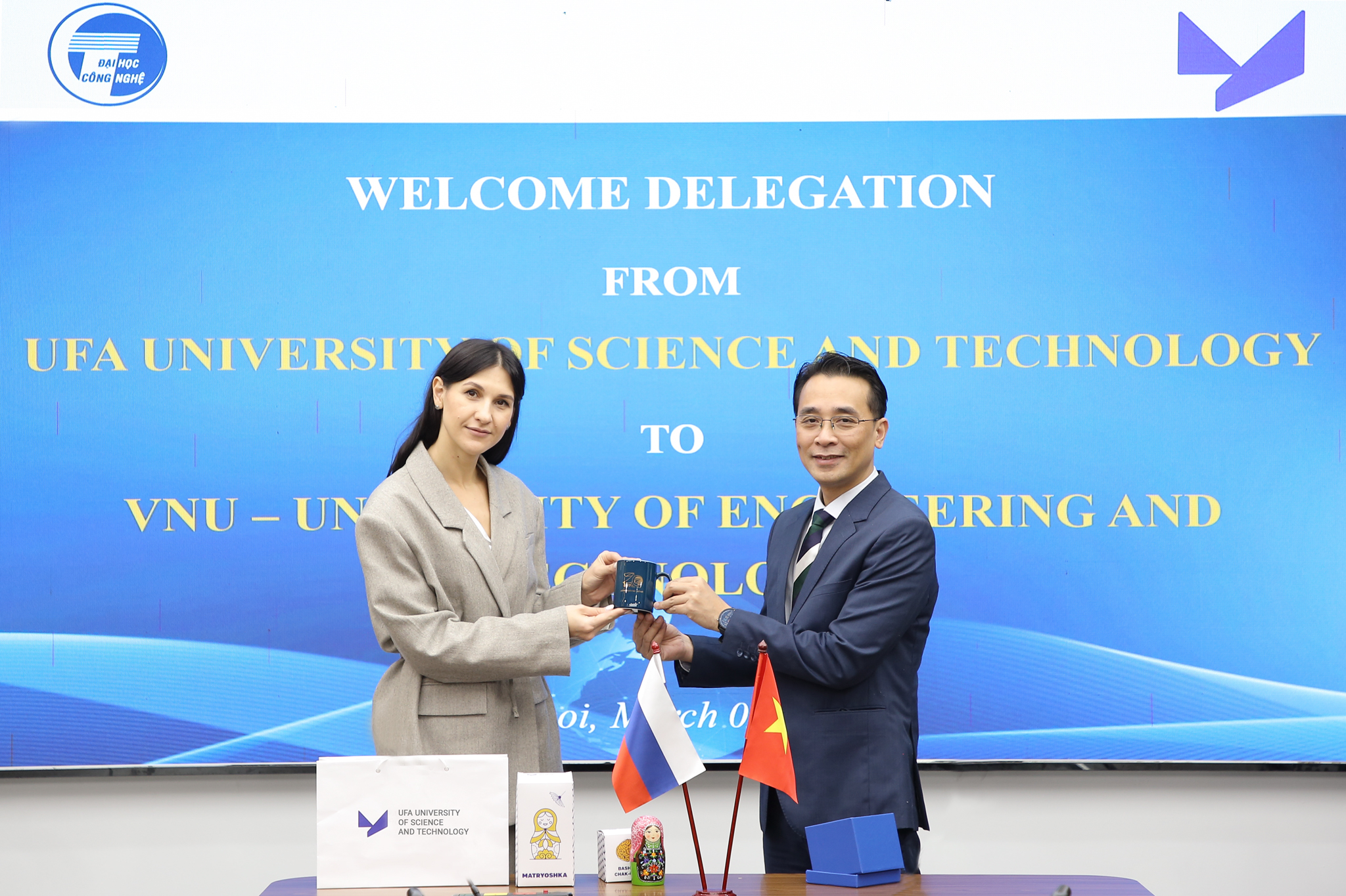 Trường Đại học Công nghệ thúc đẩy hợp tác với Trường Đại học Khoa học và Công nghệ UFA, Liên bang Nga