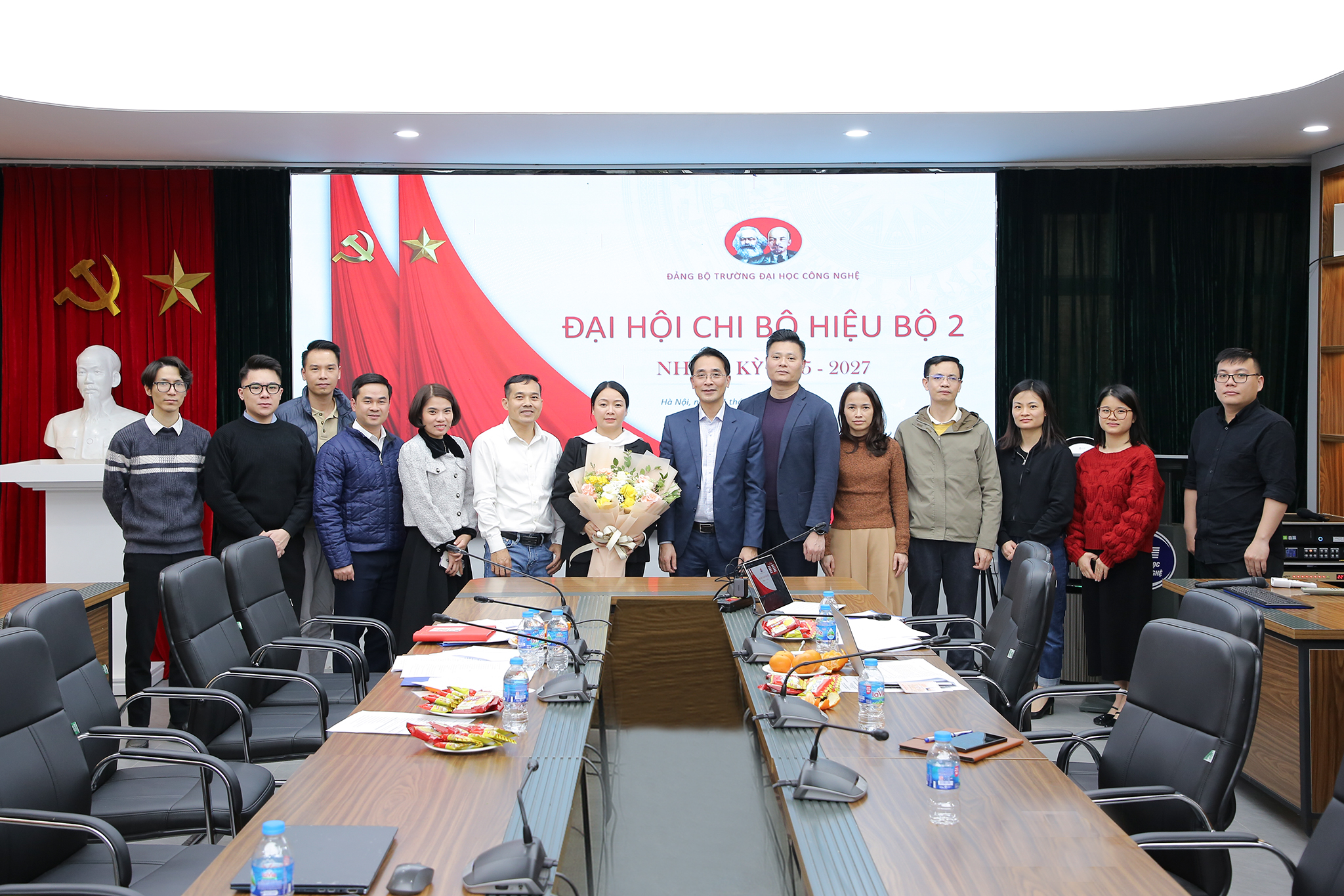 Đại hội Chi bộ Hiệu bộ 2 nhiệm kỳ 2025-2027 Đại hội Chi bộ Hiệu bộ 2 nhiệm kỳ 2025-2027