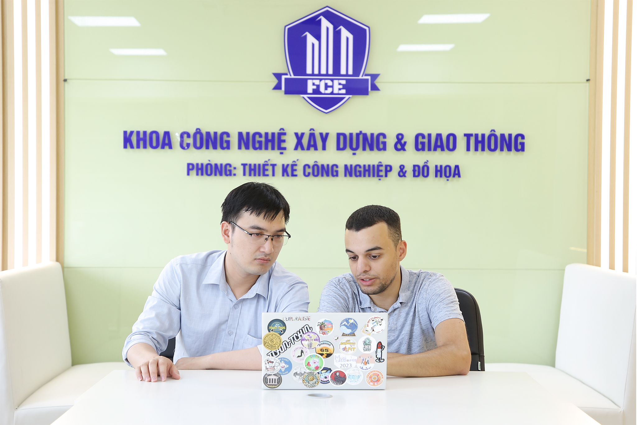 Trải nghiệm học tập thú vị của sinh viên Trường Kỹ sư Paris, Pháp với chương trình trao đổi quốc tế tại Khoa Công nghệ Xây dựng Giao thông – UET