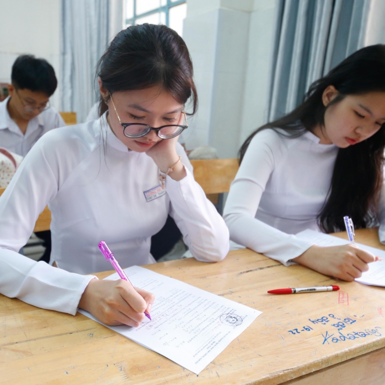 THÔNG BÁO  TUYỂN SINH ĐÀO TẠO THẠC SĨ ĐỢT 2 NĂM 2025